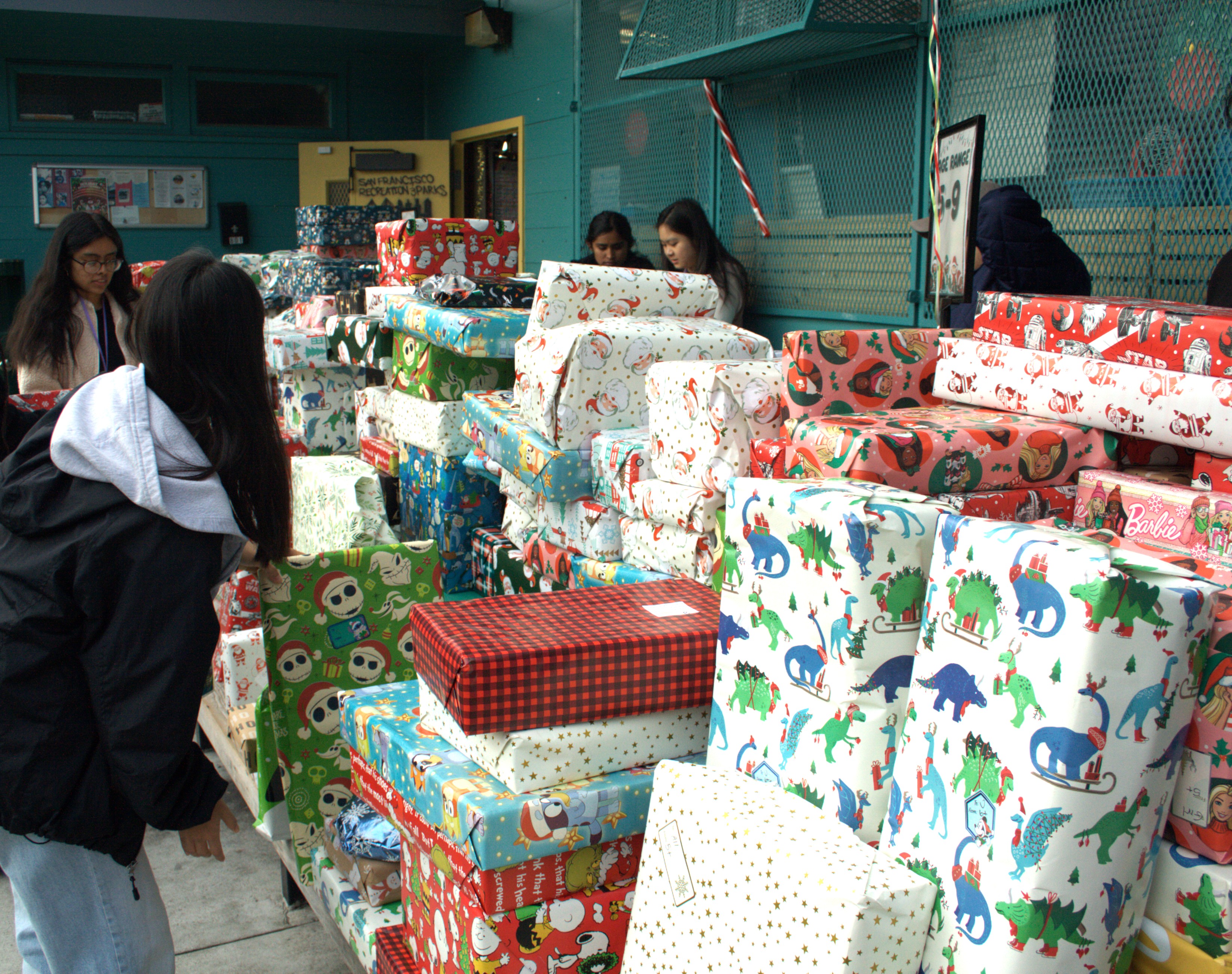 2024 Holiday gifts and students